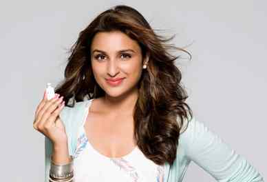 Bollywood Beauty Parineeti Chopra Stars in Videocon Campaign