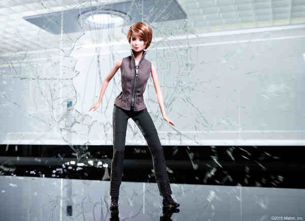 Barbie Gets Ready for The Divergent Series: Insurgent