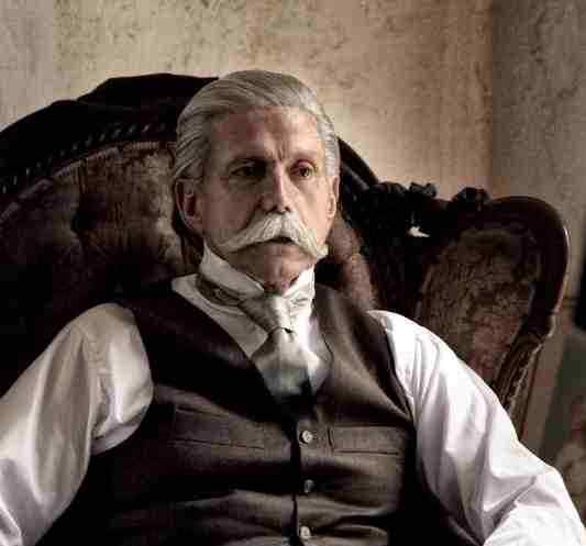 Mexican actor Hector Bonilla as Porfirio Diaz