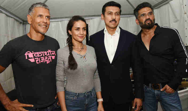Rajyavardhan Singh Rathore with Suniel Shetty, Gul Panag and Milind Sonam, at the Fit India Campaign, in New Delhi on May 26, 2018