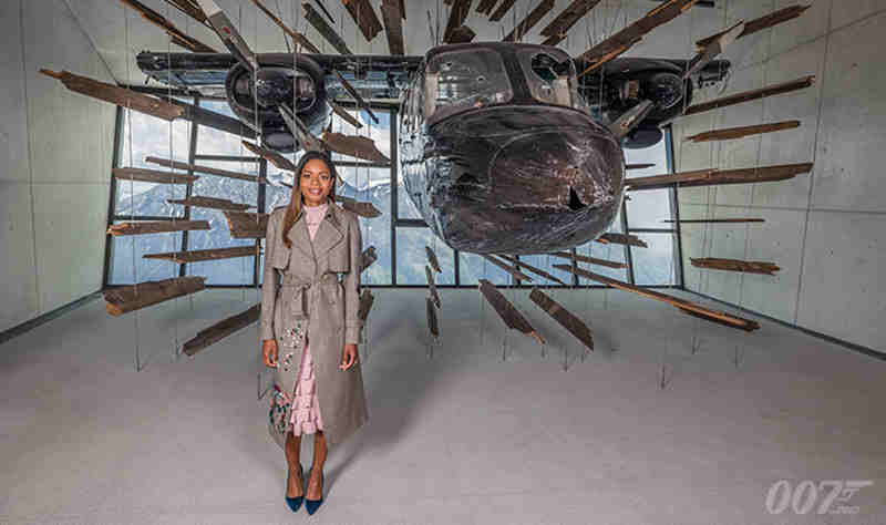Naomie Harris Opens James Bond Exhibition in Austria