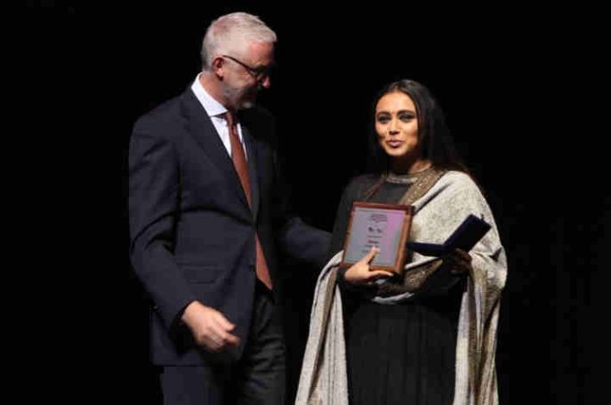 Rani Mukerji Wins the Best Actress Award for Hichki