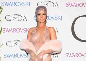 Rihanna Named Fashion Icon of the Year