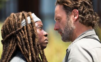Danai Gurira as Michonne and Andrew Lincoln as Rick Grimes in a scene from The Walking Dead.